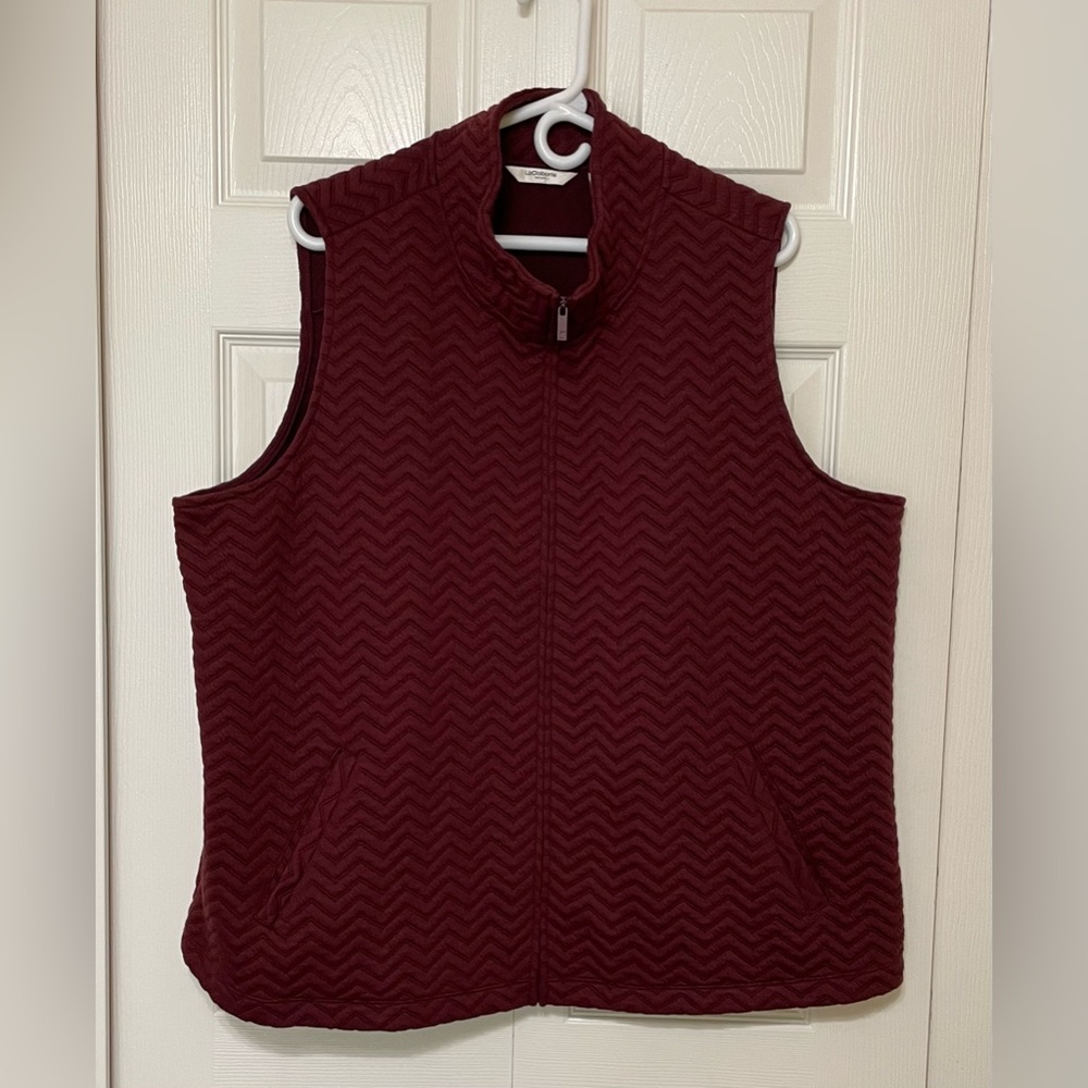 Liz Claiborne Maroon Chevron Vest